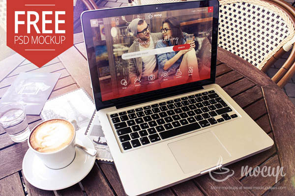 free-macbook-mockup-09