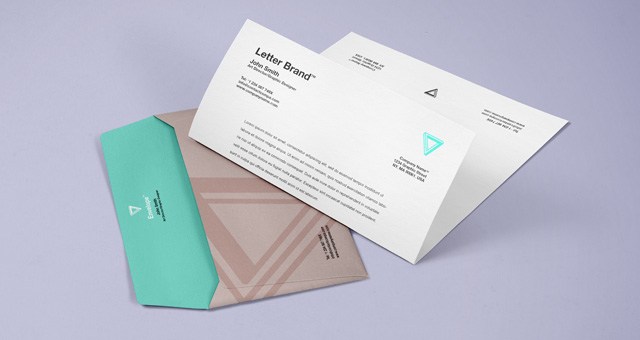 free-envelope-mockup-03