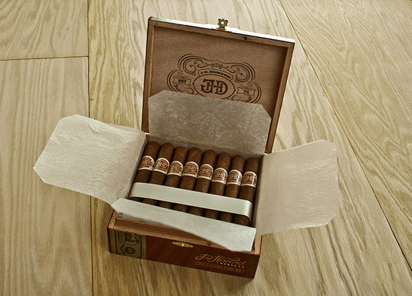 Cigar Packaging 07